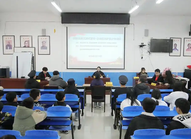 深化提醒了网络陷阱对青少年的潜在损害具有很强的警示和教育价值